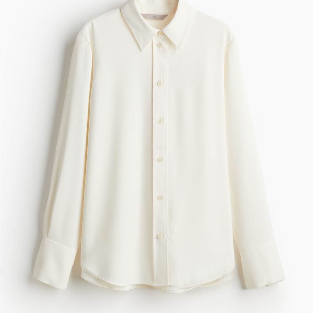 H&M black long sleeve button down shirt